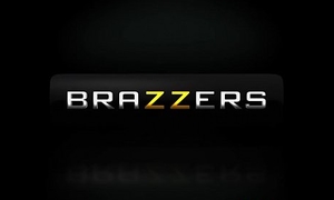 Brazzers - Teens Like It Big - (Kendall Woods) - Be More Like Your Stepsister